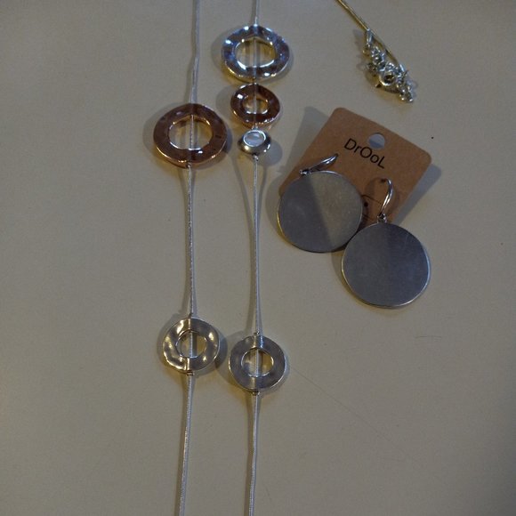 36 " chain silver necklace with silver, white, & rose gold accents & earrings - Picture 3 of 3